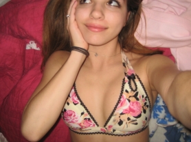 Cute 18yo girl Posing Nude - #16