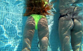 Bodacious Amateur Babes In Sexy Bikinis Have Fun In The Pool